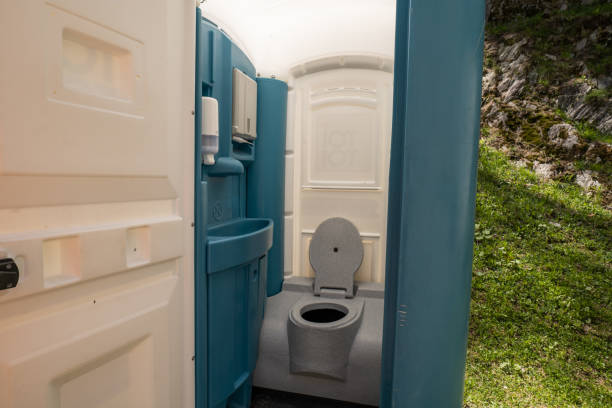 Best Temporary restroom rental  in Myrtle Grove, NC